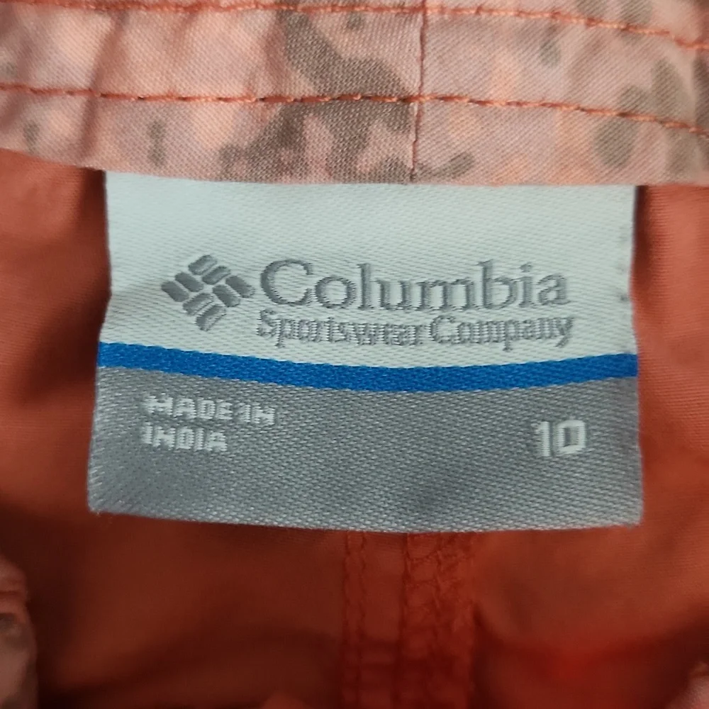 Columbia coral orange cotton shorts Size 10